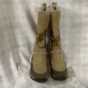 Hi-Tec Women’s St. Moritz Suede and Shearling Tall Boots 9